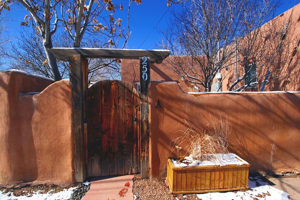 Comfort On Closson - Near Plaza - Fire Pit - Patio Санта Фе Екстериор снимка